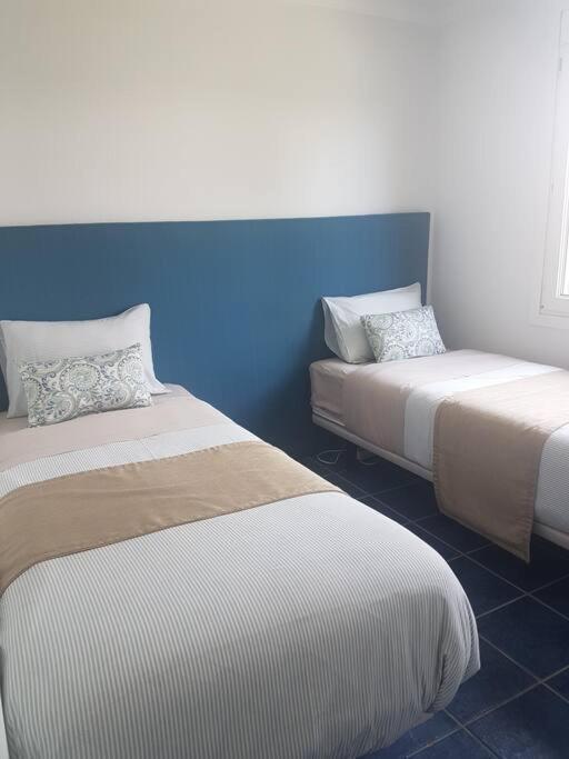 100 Metros De La Playa Holiday home